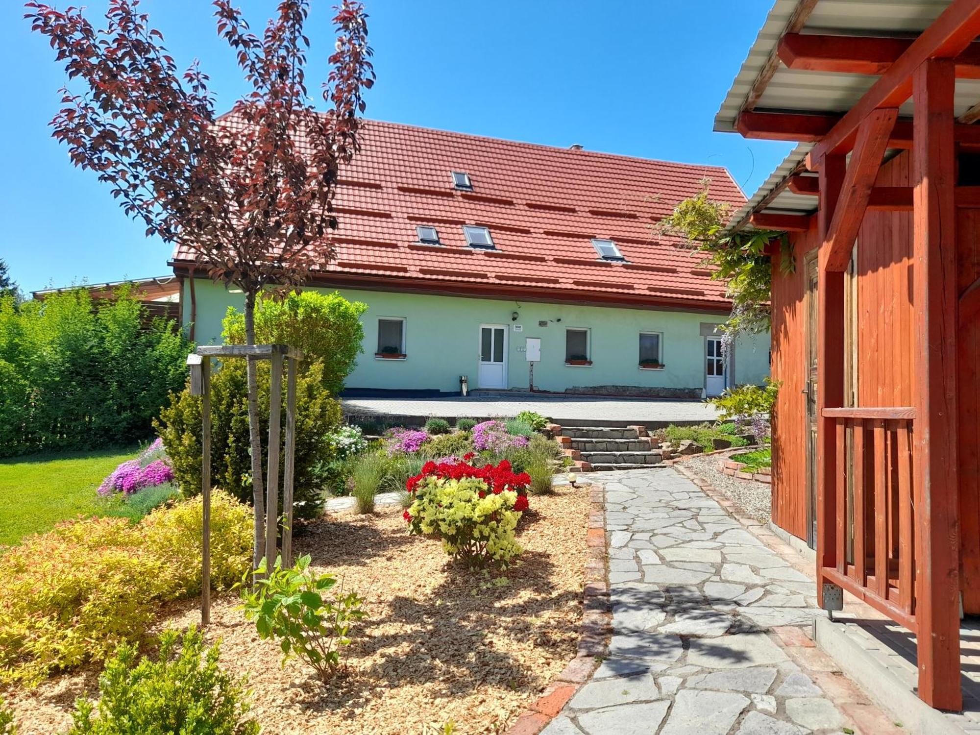 Apartmany Brychovi Cerveny Potok Luaran gambar